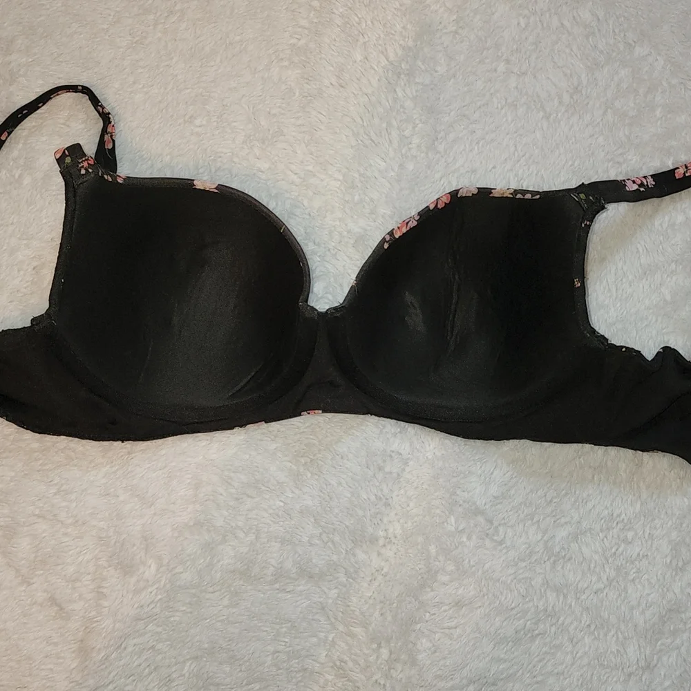 Bra - Picture 3 of 4